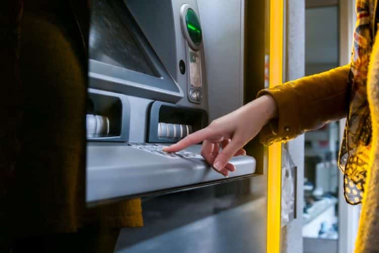 Which banks have cardless cash ATM withdrawals?﻿ - InfoChoice